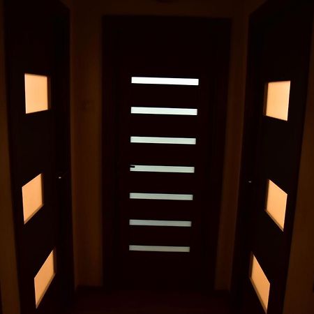 חונדוארה Apartament Dabe Hd מראה חיצוני תמונה